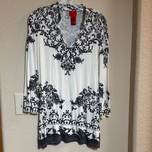 V Cristina Elegant Black and White Women's Top with Cold Shoulder Size L